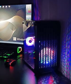 PC Compact PolyMalin2026 – Ryzen 5 3400G / Vega 8 – SSD NVMe 512 Go – Wi-Fi 6 – Windows 11 Pro – Noir ou Blanc (Idéal bureautique & multimédia 1080p)