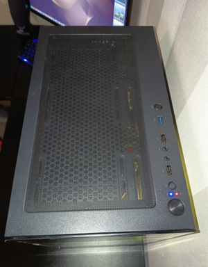 [Vendu] PC Gamer Aquarium RTX 3060 12 Go – Ryzen 7 (8 cœurs) – 16 Go DDR4 – SSD NVMe 1 To – Windows 11 Pro